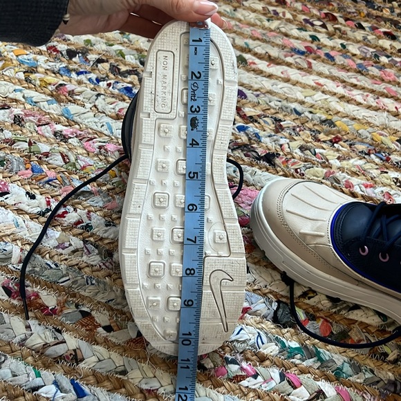 Nike Woodside 2 High (GS) - Picture 12 of 13